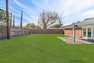 7019 Langdon Ln, Houston, TX 77074 - Photo 27