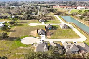 15802 Red Maple Ln, Santa Fe, TX 77517 - Photo 3