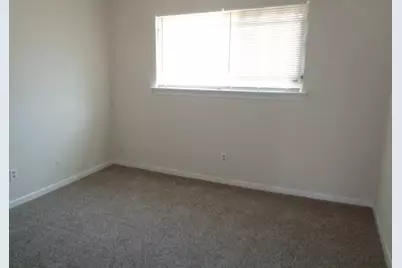 5504 Deep Forest, Houston, TX 77092 - Photo 3