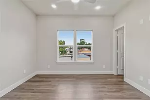 8025 Virgil St, Houston, TX 77088 - Photo 35