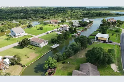 211 Rue Orleans Street, Baytown, TX 77520 - Photo 19