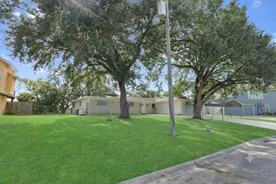 211 Rue Orleans Street, Baytown, TX 77520 - Photo 3