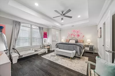 11013 Ayrshire Park Lane, Houston, TX 77043 - Photo 11