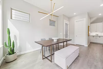 5214 Amber Sunrise Drive, Houston, TX 77018 - Photo 11