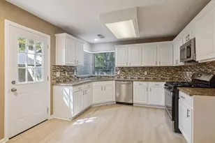 18023 Carbridge Dr, Houston, TX 77084 - Photo 9
