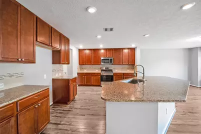 1107 Epworth Court, Conroe, TX 77304 - Photo 11