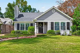 1530 Sue Barnett Dr, Houston, TX 77018 - Photo 1