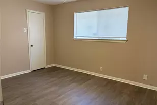 13351 Hollypark Dr, Houston, TX 77015 - Photo 13