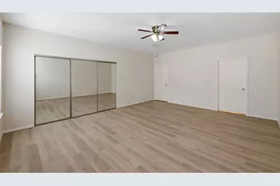 2978 Holly Hall Street #2978, Houston, TX 77054 - Photo 17