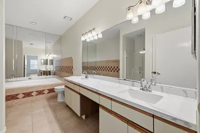 2978 Holly Hall Street, Houston, TX 77054 - Photo 17
