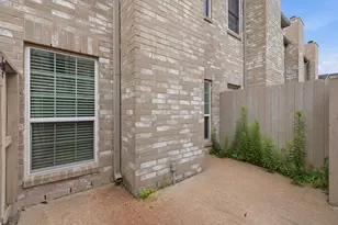 2978 Holly Hall St, Houston, TX 77054 - Photo 25