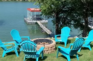 1213 Lakeshore Dr, Spicewood, TX 78669 - Photo 1