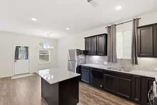 2123 Lost Timbers Dr, Conroe, TX 77304 - Photo 15