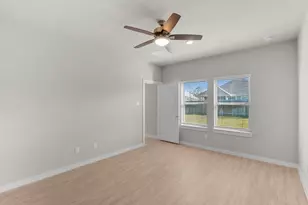 1203 Lancer Leap Dr, Alvin, TX 77511 - Photo 19