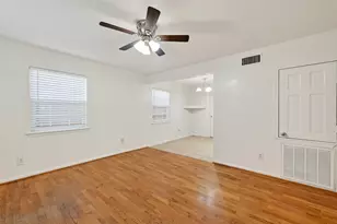 115 Aurora St, Houston, TX 77008 - Photo 1
