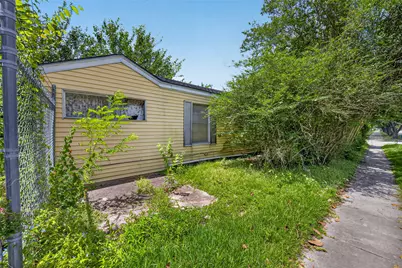 901 Gazin Street, Houston, TX 77020 - Photo 7