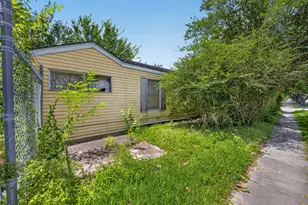 901 Gazin St, Houston, TX 77020 - Photo 7