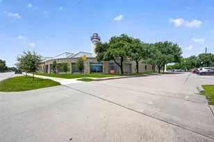 901 Gazin St, Houston, TX 77020 - Photo 1