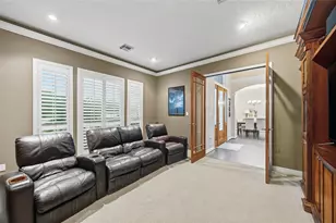 7702 Grovewood Ct, Pearland, TX 77581 - Photo 9