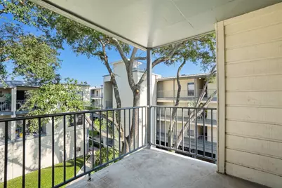 4001 Nasa Parkway #213, El Lago, TX 77586 - Photo 3