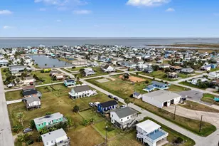 4110 Liberty Dr, Galveston, TX 77554 - Photo 37