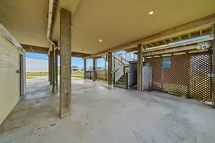 4110 Liberty Dr, Galveston, TX 77554 - Photo 29