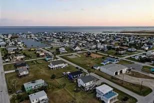 4110 Liberty Dr, Galveston, TX 77554 - Photo 19