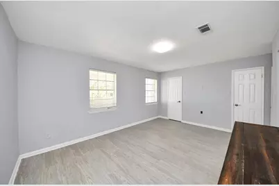 14365 Lost Meadow Lane, Houston, TX 77079 - Photo 13