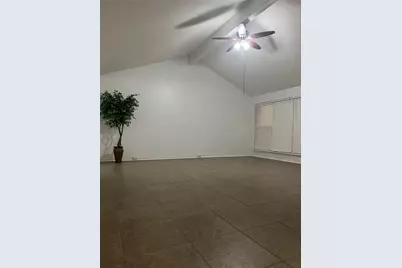 19319 Hollowlog Drive, Katy, TX 77449 - Photo 5