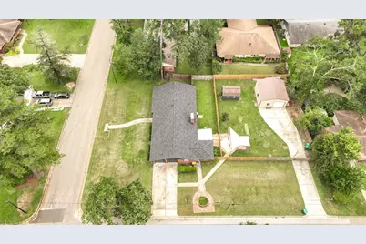 1703 N Roberson Street, Conroe, TX 77301 - Photo 49