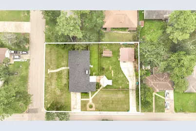 1703 N Roberson Street, Conroe, TX 77301 - Photo 47