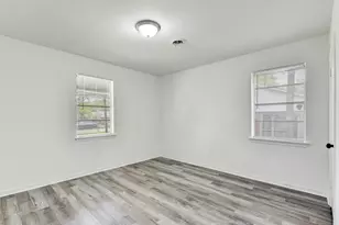 1703 N Roberson St, Conroe, TX 77301 - Photo 27