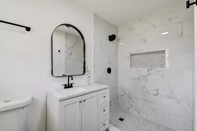 1703 N Roberson Street, Conroe, TX 77301 - Photo 33