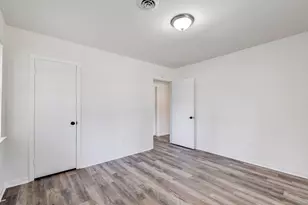 1703 N Roberson St, Conroe, TX 77301 - Photo 29