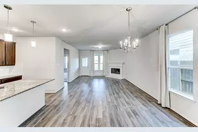 7458 Sunlit Harbor Drive, Cypress, TX 77433 - Photo 7
