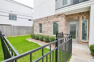 5903 Val Verde St, Houston, TX 77057 - Photo 9
