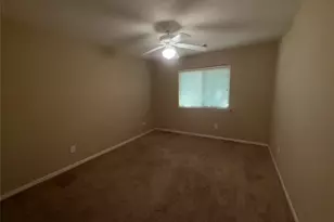 14009 Hollow Canyon Ln, Rosharon, TX 77583 - Photo 13