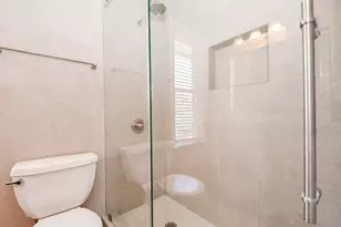 1632 Bonnie Brae St, Houston, TX 77006 - Photo 27