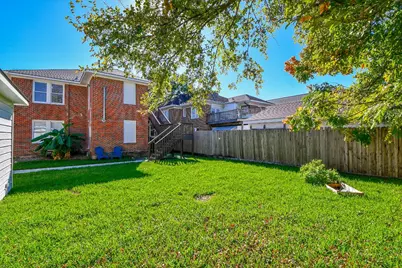 1632 Bonnie Brae Street #B, Houston, TX 77006 - Photo 7