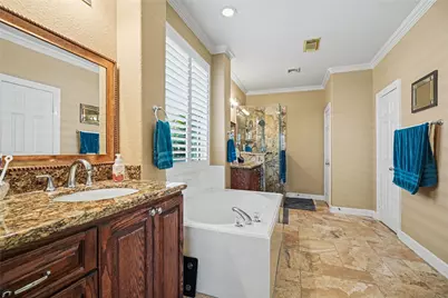 9219 Chia Valley Court, Houston, TX 77089 - Photo 17