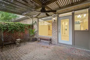 7449 Brompton St, Houston, TX 77025 - Photo 7