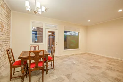 7449 Brompton Street #7449, Houston, TX 77025 - Photo 19