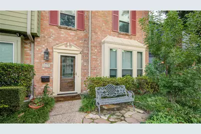 7449 Brompton Street #7449, Houston, TX 77025 - Photo 5