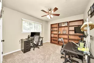 18311 Forest Town Dr, Houston, TX 77084 - Photo 27