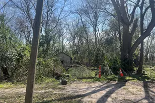 1720 Strawn Rd, Houston, TX 77039 - Photo 3