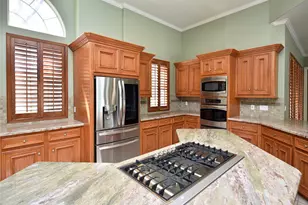 1710 Oyster Point Dr, Sugar Land, TX 77478 - Photo 25