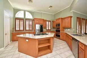 1710 Oyster Point Dr, Sugar Land, TX 77478 - Photo 23