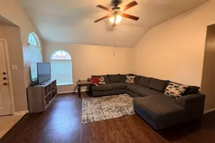 4015 Bealey Ln, Houston, TX 77047 - Photo 7