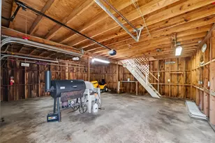 425 20th Ave N, Texas City, TX 77590 - Photo 45