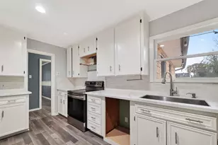 425 20th Ave N, Texas City, TX 77590 - Photo 19